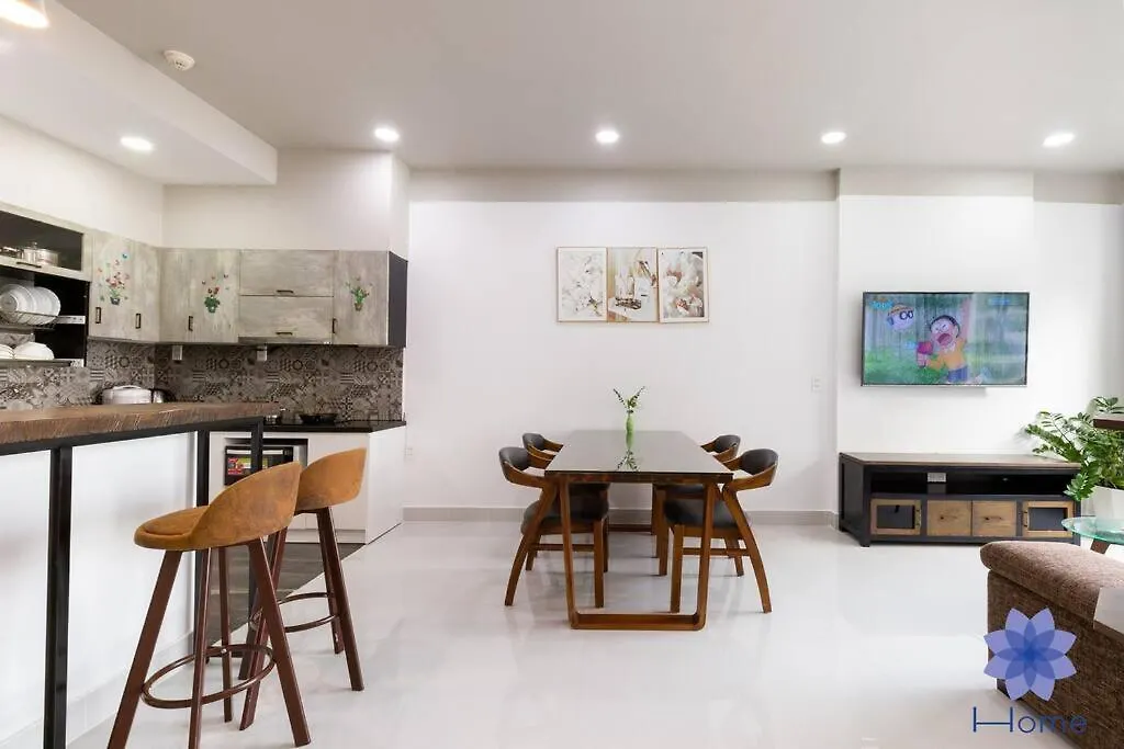 Ihome Furnished Apartments In Orchard Garden Building With Free Gym & Pool, Airport Pick-Up Service Ho Chi Minh City