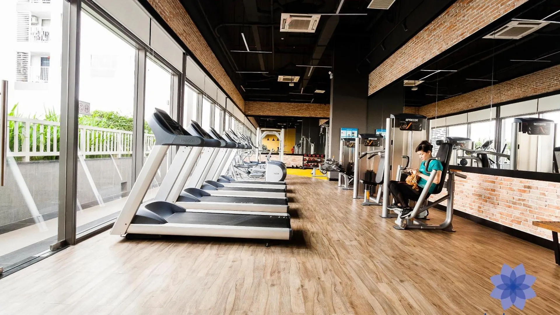 Ihome Furnished Apartments In Orchard Garden Building With Free Gym & Pool, Airport Pick-Up Service Ho Chi Minh City