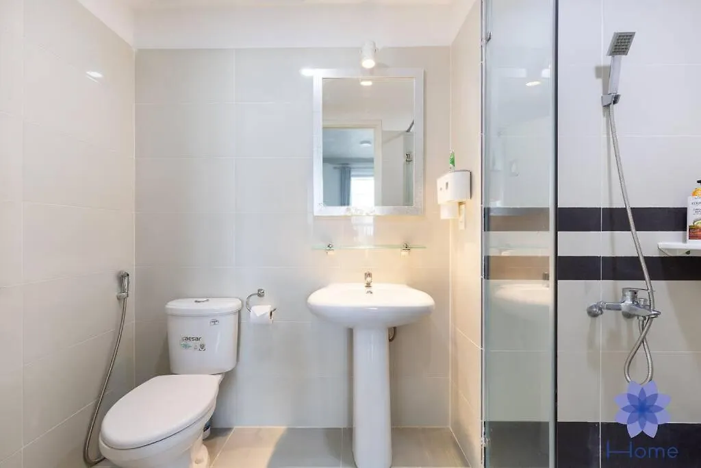 Ihome Furnished Apartments In Orchard Garden Building With Free Gym & Pool, Airport Pick-Up Service Ho Chi Minh City