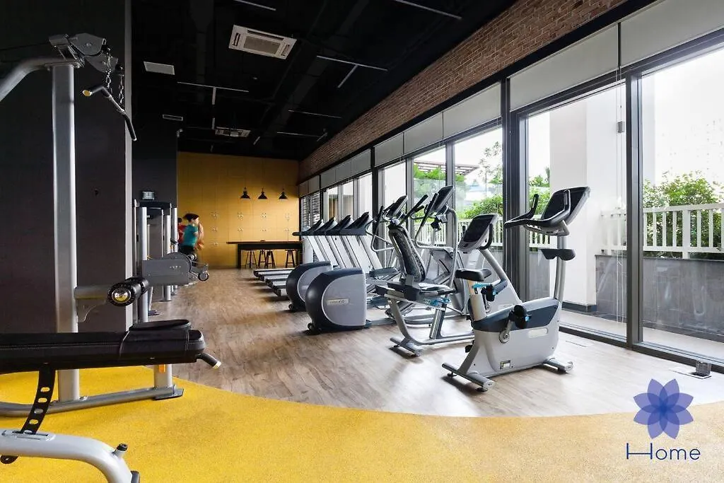 Ihome Furnished Apartments In Orchard Garden Building With Free Gym & Pool, Airport Pick-Up Service Ho Chi Minh City