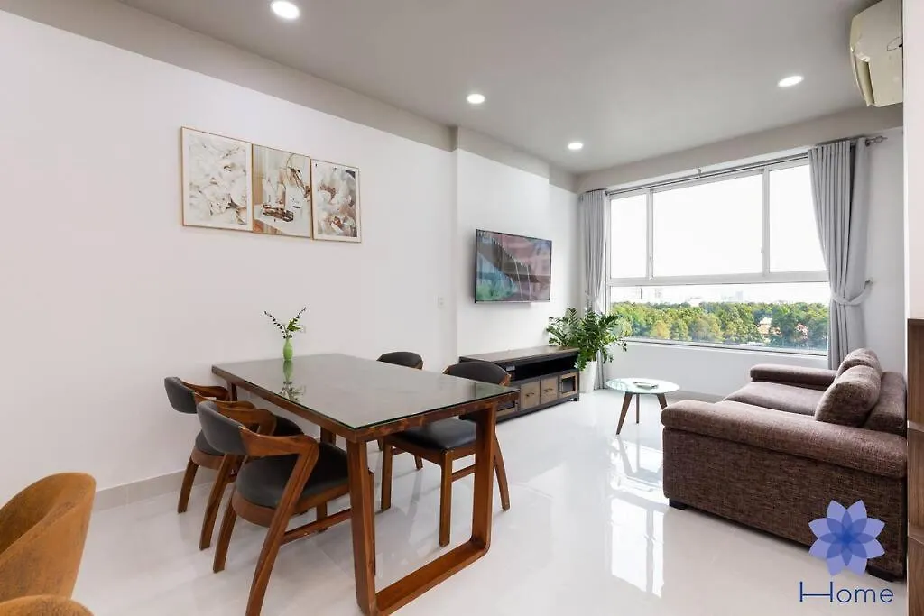 Ihome Furnished Apartments In Orchard Garden Building With Free Gym & Pool, Airport Pick-Up Service Ho Chi Minh City